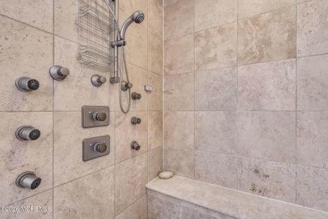 4 Susan Court Farmingdale NJ 07727