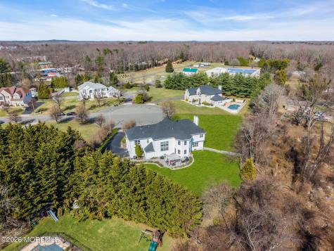 4 Susan Court Farmingdale NJ 07727