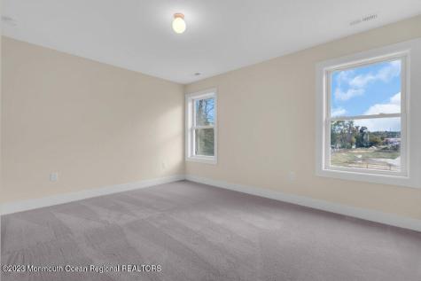 2 Potters Court Bayville NJ 08721