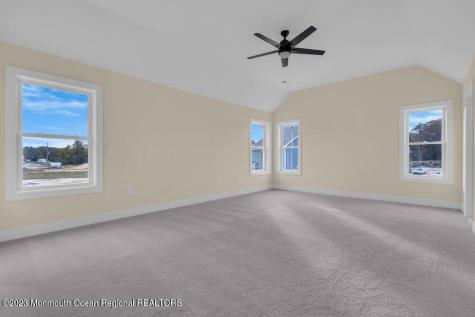 2 Potters Court Bayville NJ 08721