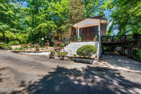 734 Thiele Road Brick NJ 08724