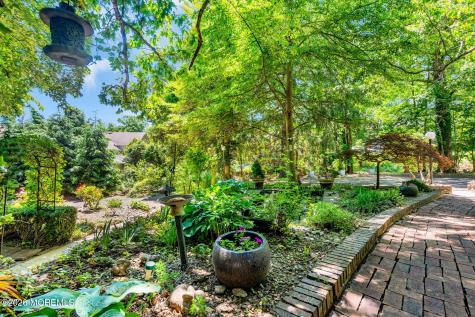 734 Thiele Road Brick NJ 08724