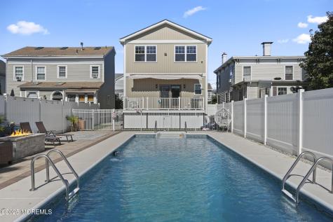 128 1st Street Keyport NJ 07735