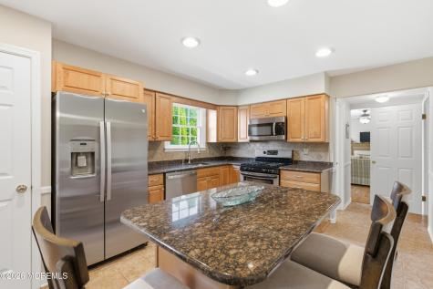 6 Davids Lane Howell NJ 07731