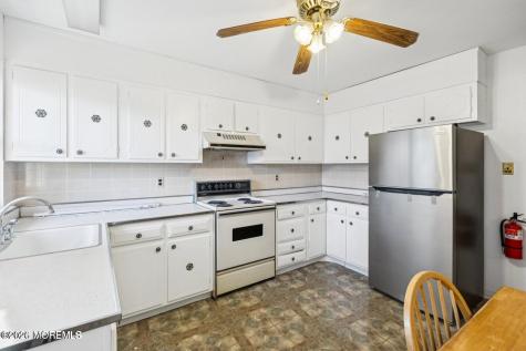 110 A Fairway Lane Whiting NJ 08759