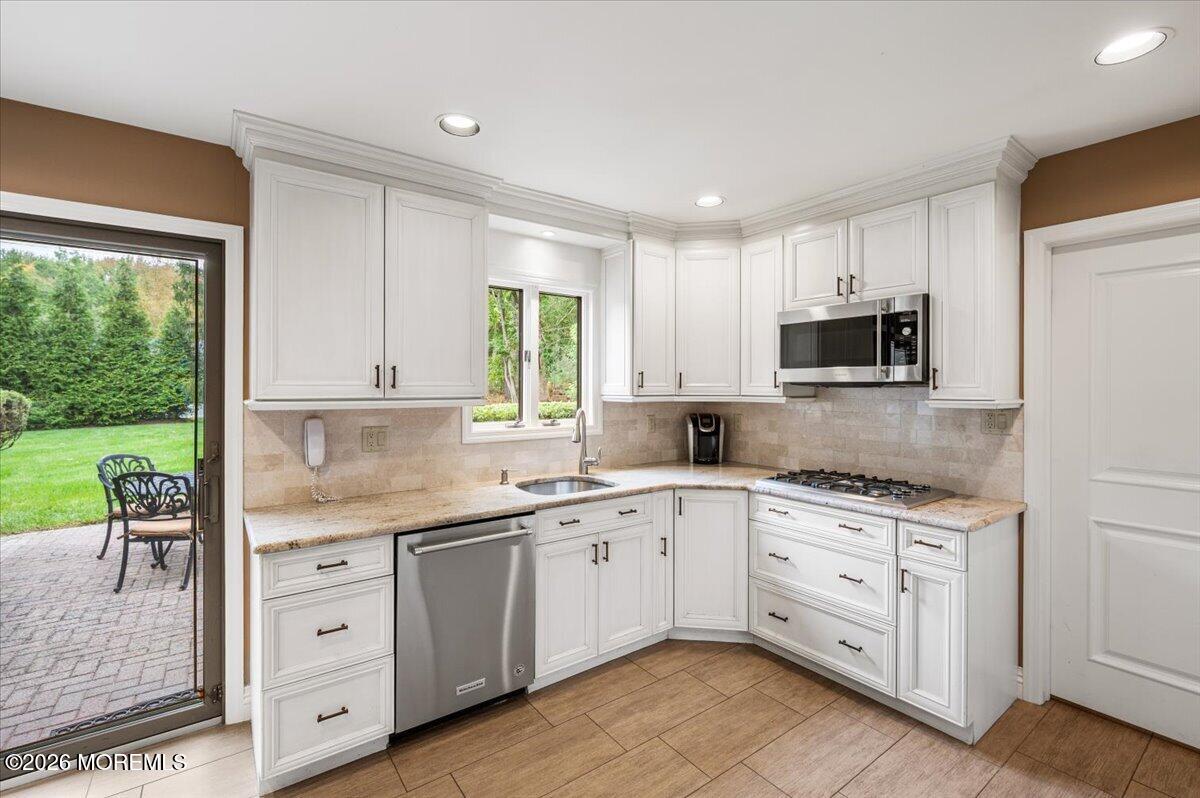 23 Regina Road Morganville NJ 07751
