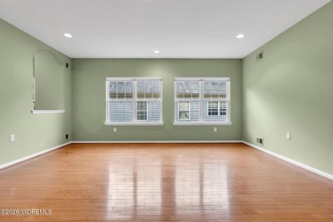 54 Drayton Road Manchester NJ 08759