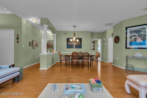 54 Drayton Road Manchester NJ 08759