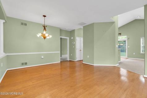 54 Drayton Road Manchester NJ 08759
