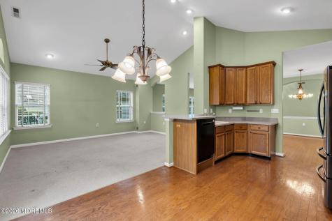 54 Drayton Road Manchester NJ 08759