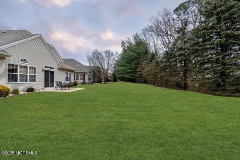 54 Drayton Road Manchester NJ 08759