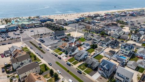 22 Parkway Point Pleasant Beach NJ 08742