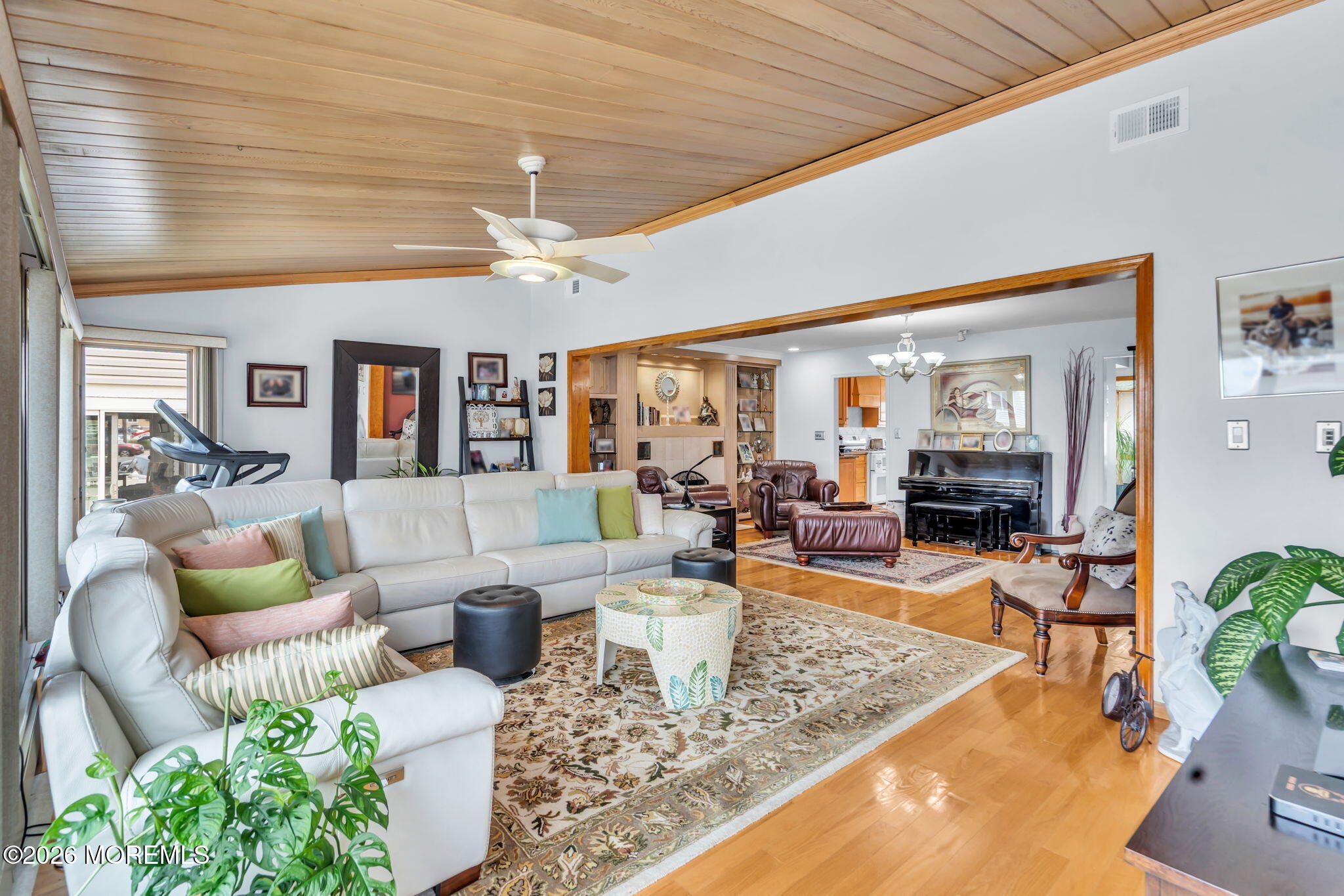 22 Parkway Point Pleasant Beach NJ 08742