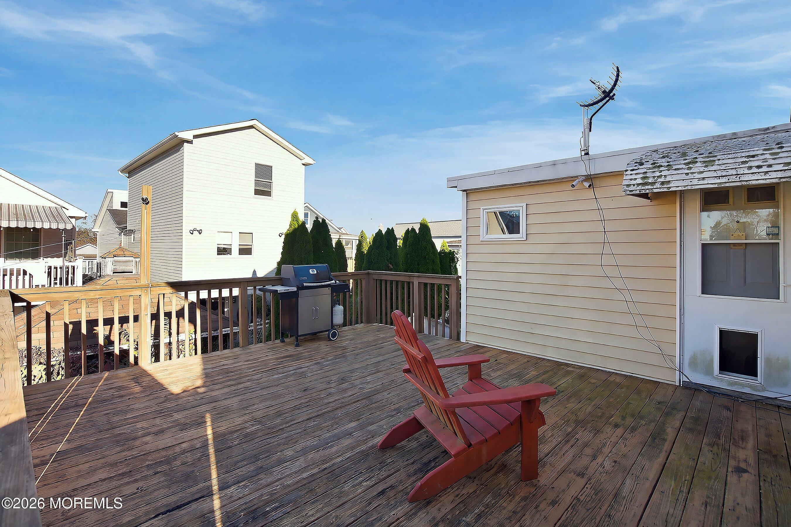 925 6th Street Union Beach NJ 07735