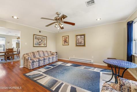 110 Henley Court Freehold NJ 07728