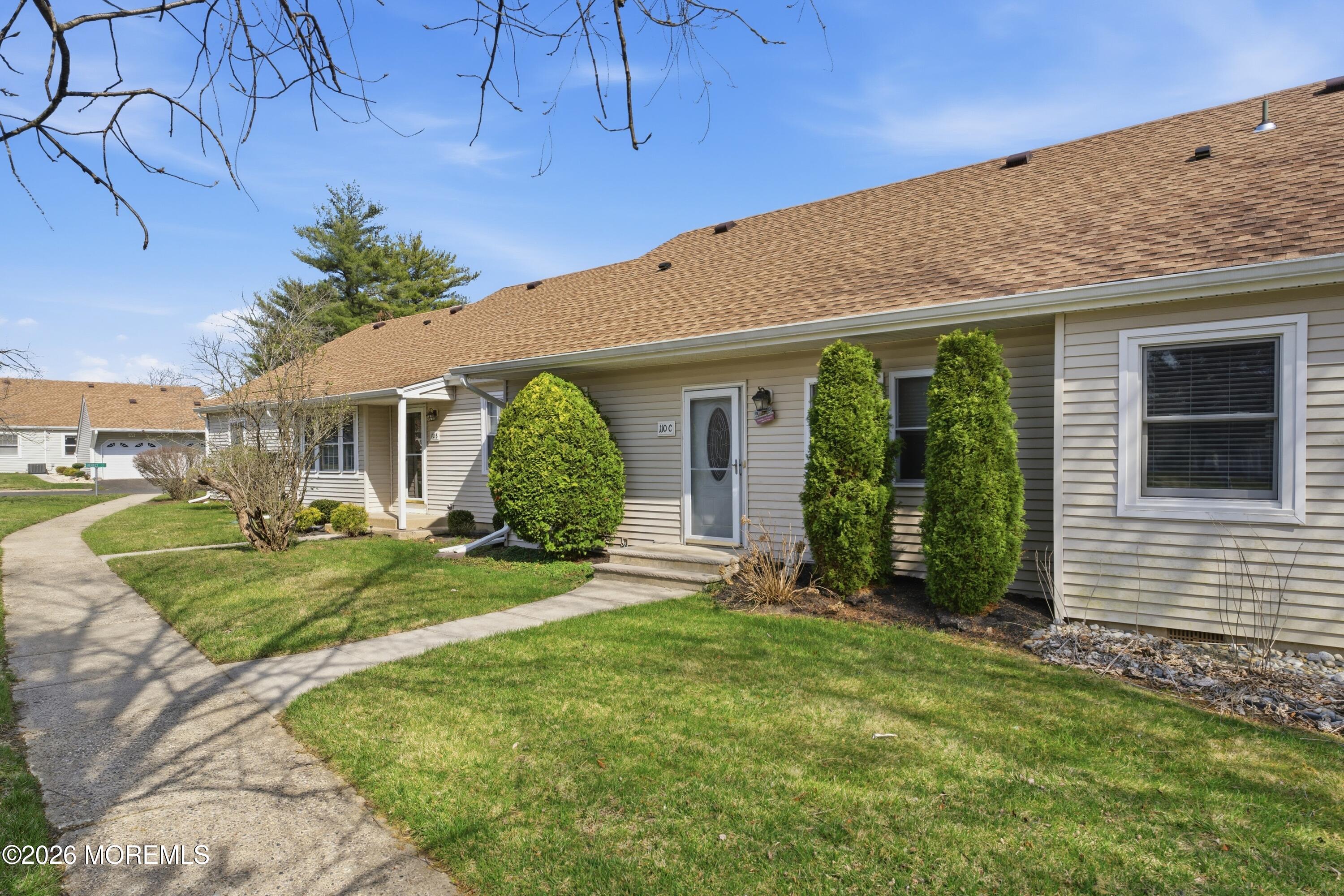 110 Henley Court Freehold NJ 07728