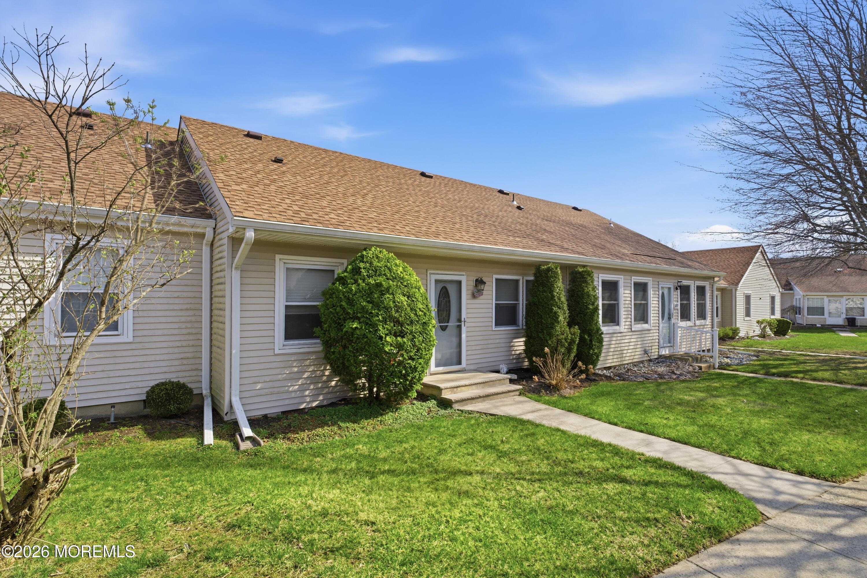 110 Henley Court Freehold NJ 07728