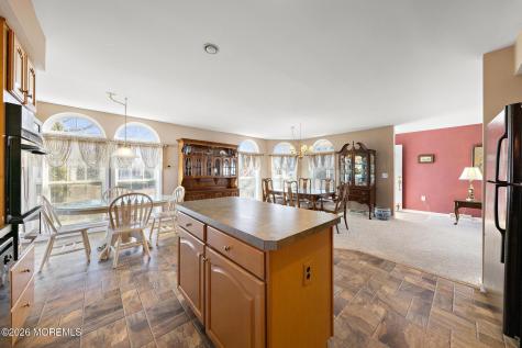 75 Oak Ridge Lane Manahawkin NJ 08050