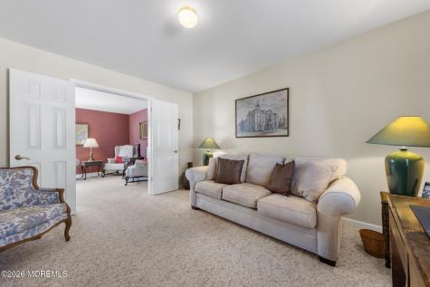 75 Oak Ridge Lane Manahawkin NJ 08050