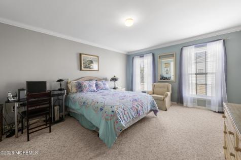 75 Oak Ridge Lane Manahawkin NJ 08050