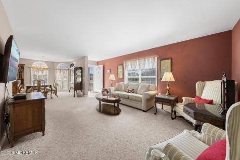 75 Oak Ridge Lane Manahawkin NJ 08050