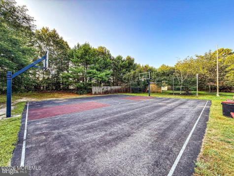 75 Oak Ridge Lane Manahawkin NJ 08050