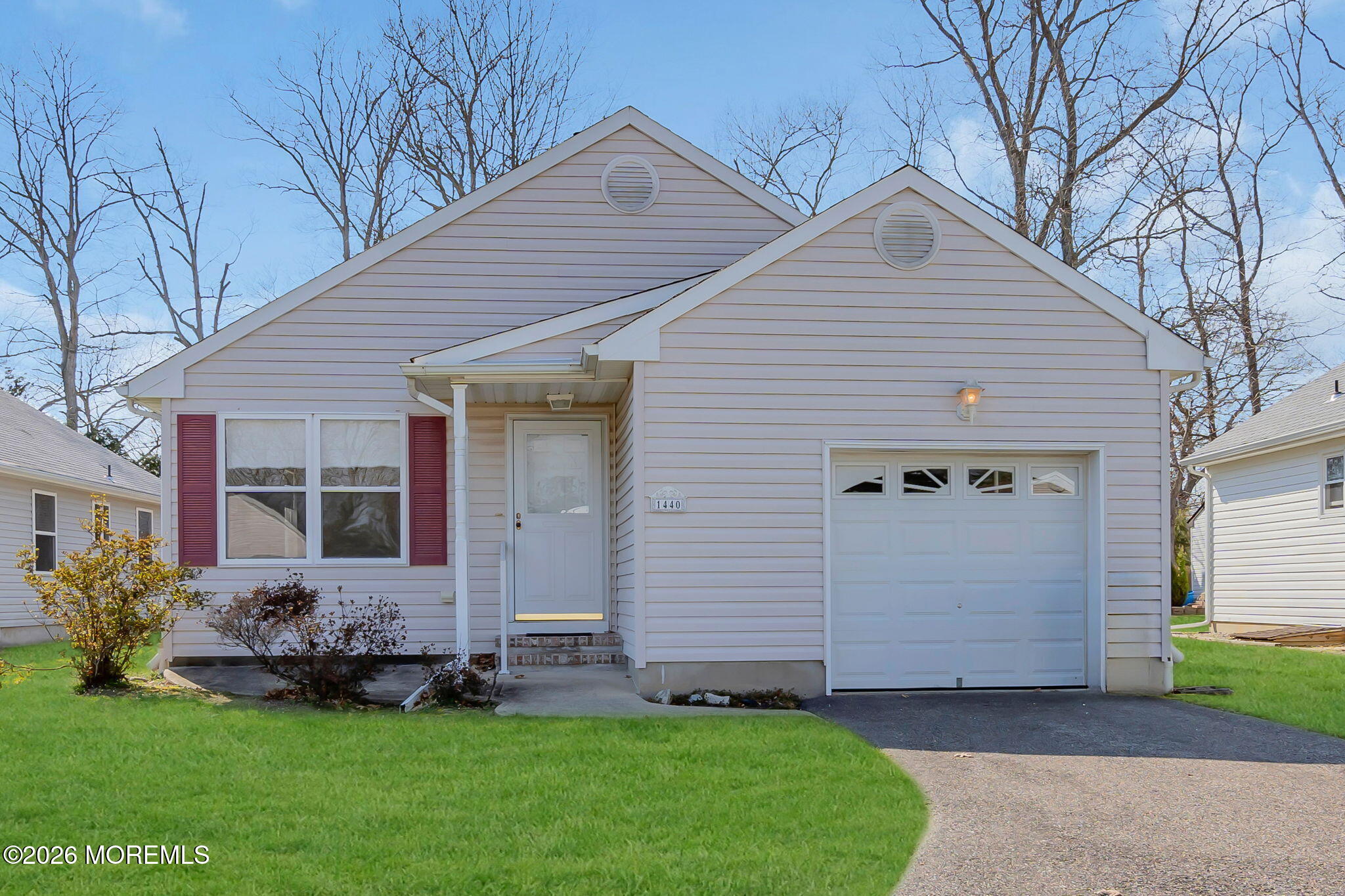 1440 Petunia Way S Toms River NJ 08755
