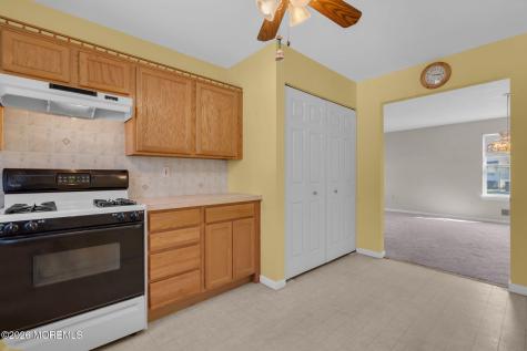1440 Petunia Way S Toms River NJ 08755