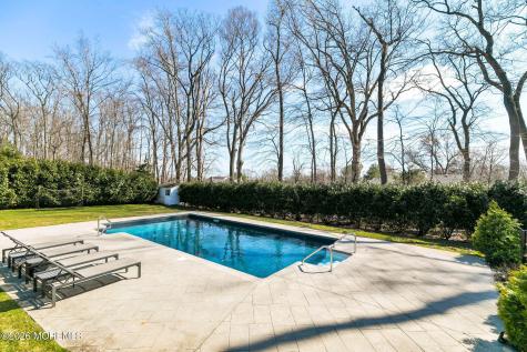 12 Crest Drive Colts Neck NJ 07722