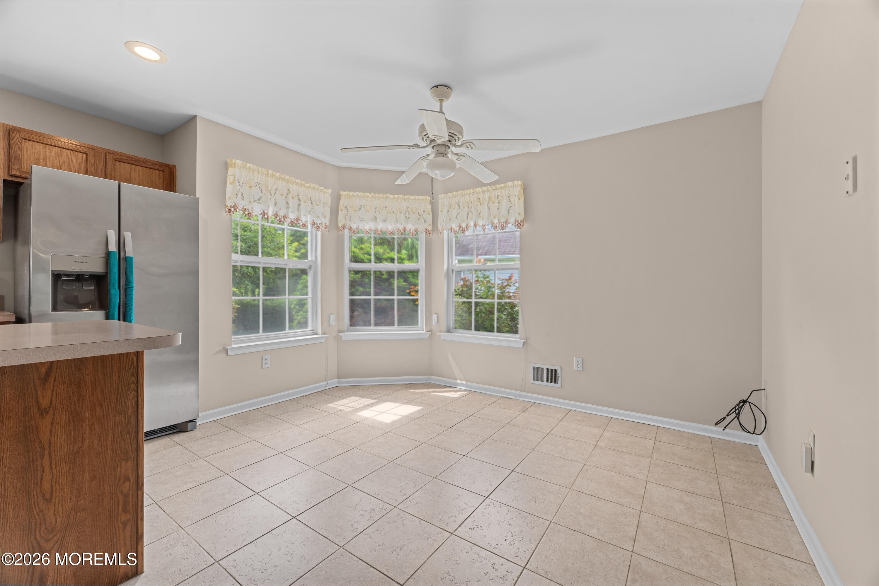 3 Strawberry Lane Lakewood NJ 08701