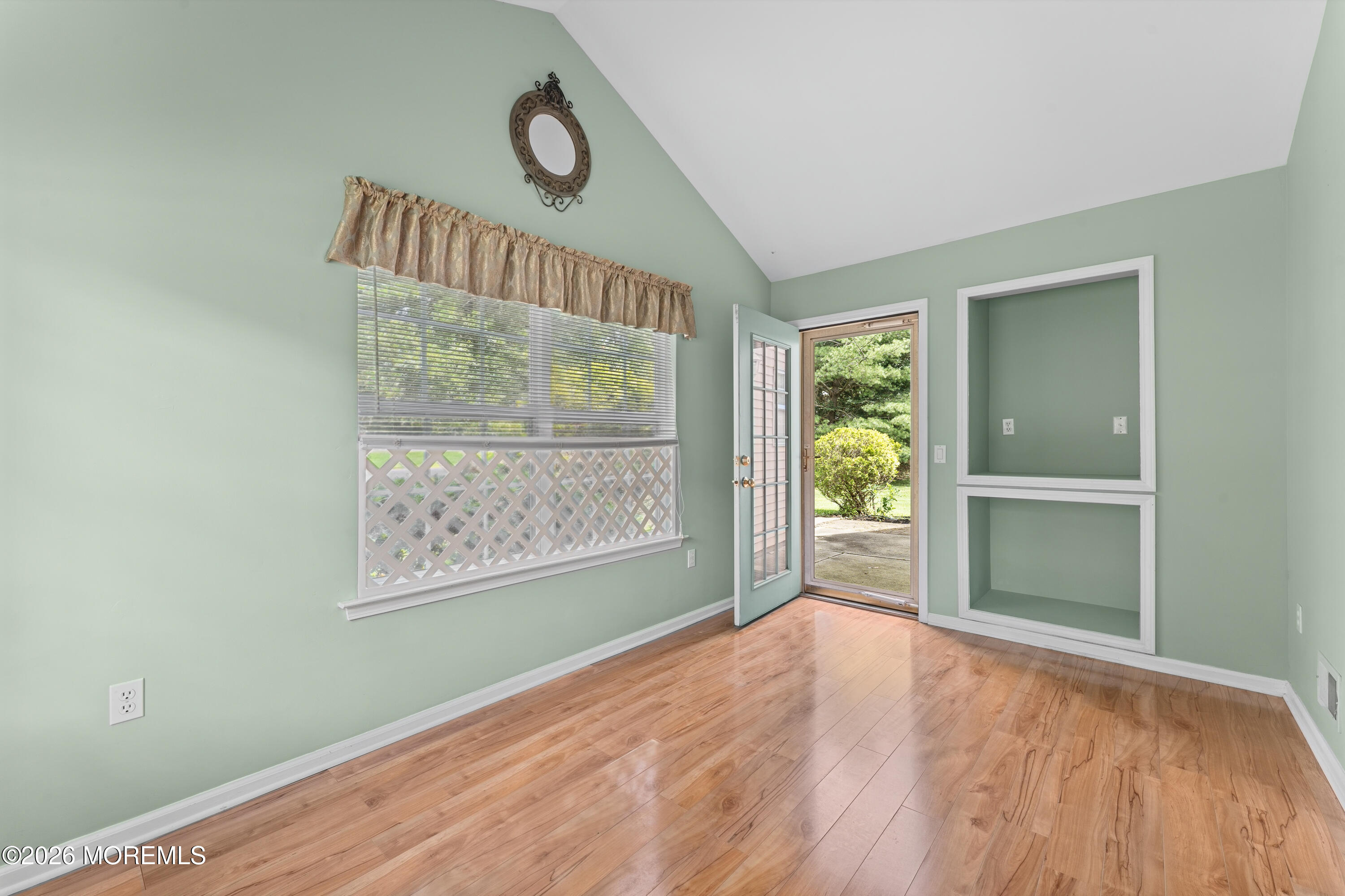 3 Strawberry Lane Lakewood NJ 08701
