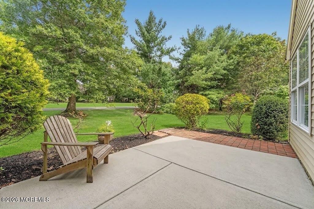 3 Strawberry Lane Lakewood NJ 08701