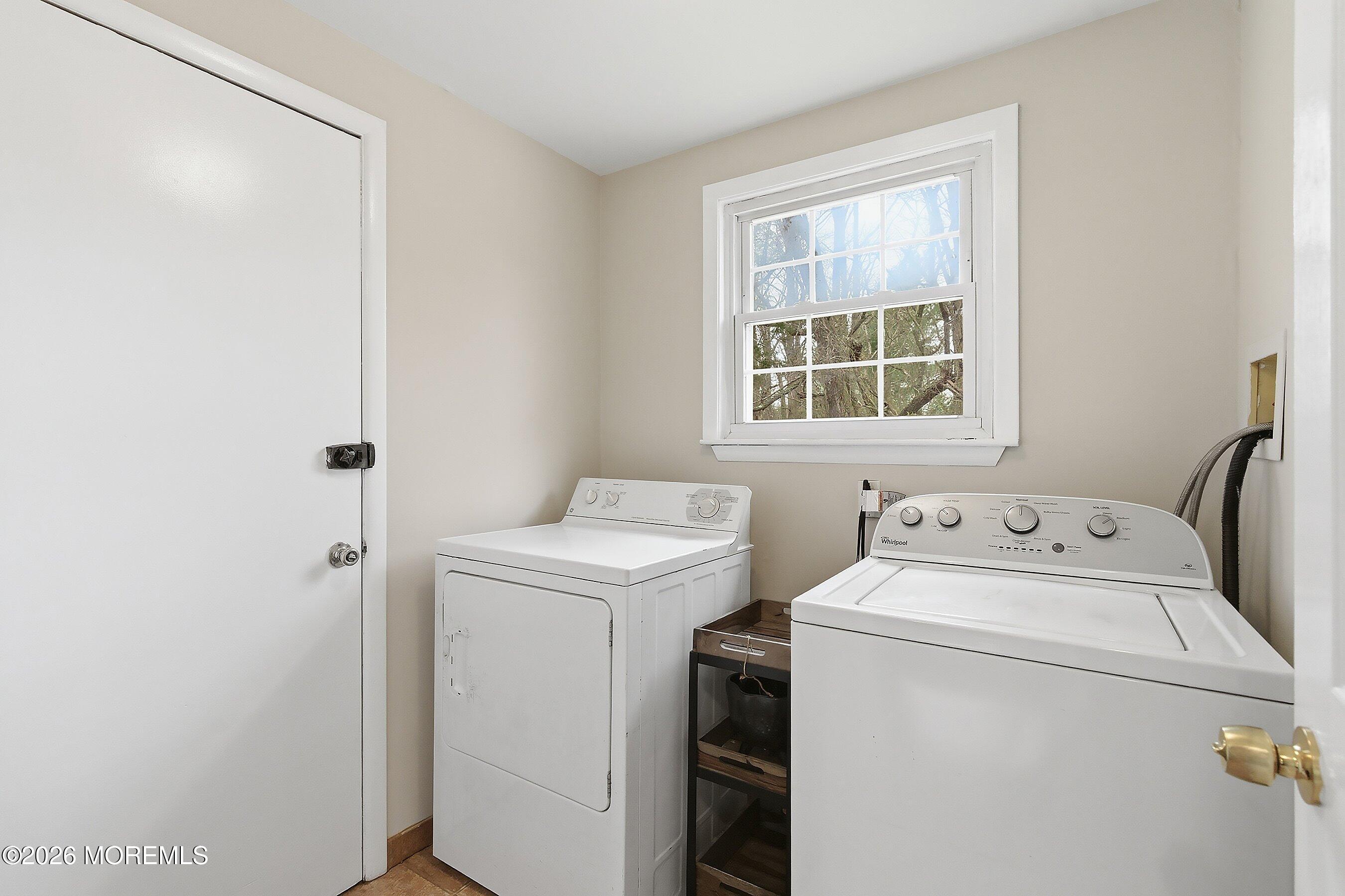 9 Bell Court Howell NJ 07731