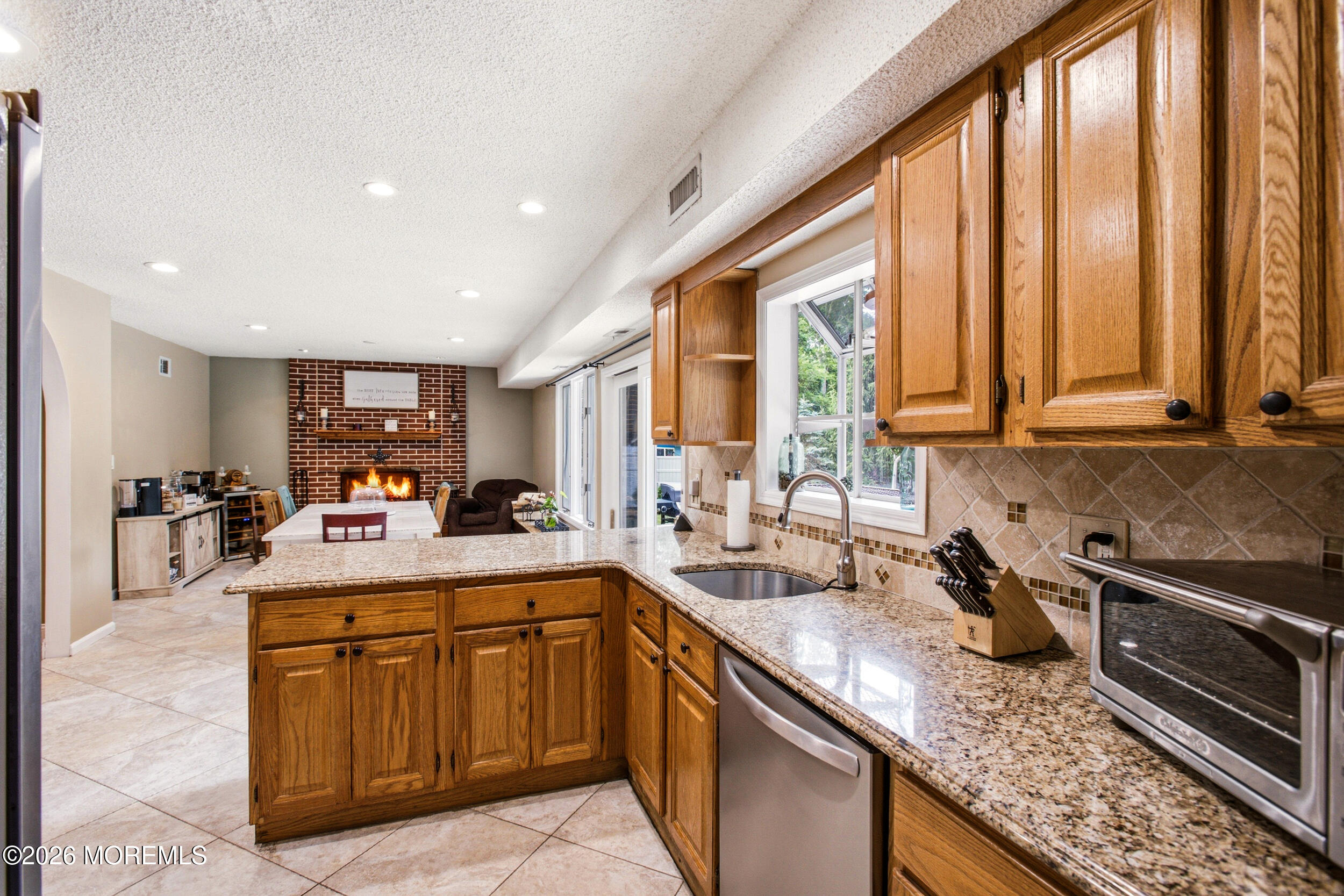 39 Cambridge Drive Jackson NJ 08527