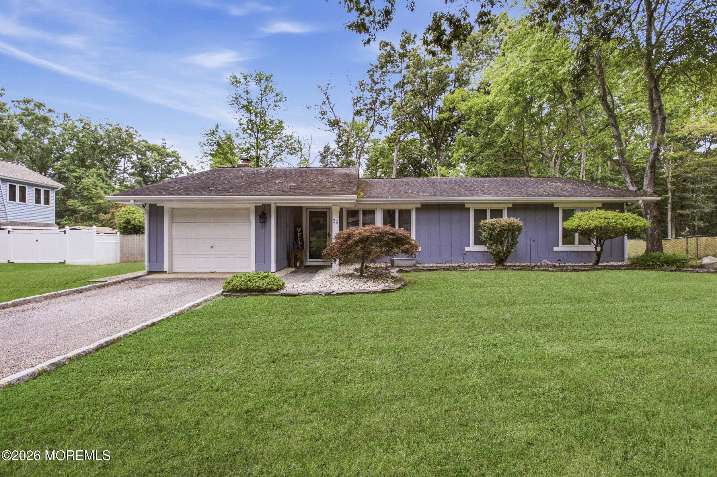 39 Cambridge Drive Jackson NJ 08527