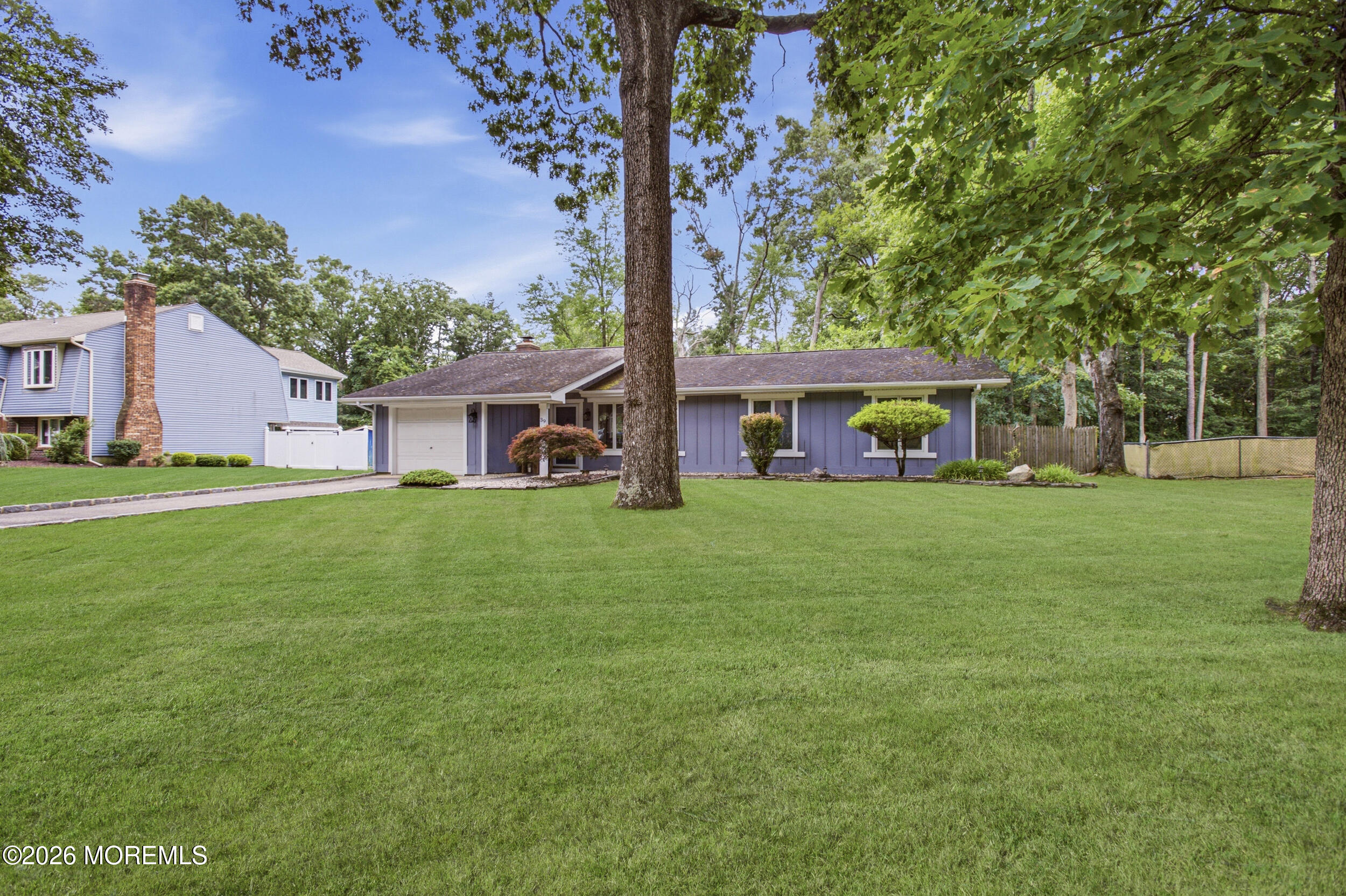 39 Cambridge Drive Jackson NJ 08527