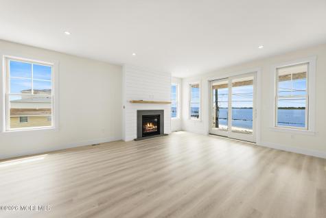 1131 S Green Street Tuckerton NJ 08087