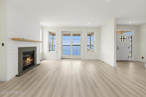 1131 S Green Street Tuckerton NJ 08087