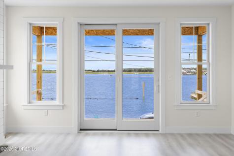 1131 S Green Street Tuckerton NJ 08087