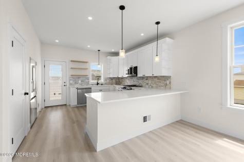 1131 S Green Street Tuckerton NJ 08087