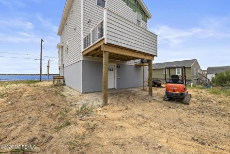 1131 S Green Street Tuckerton NJ 08087