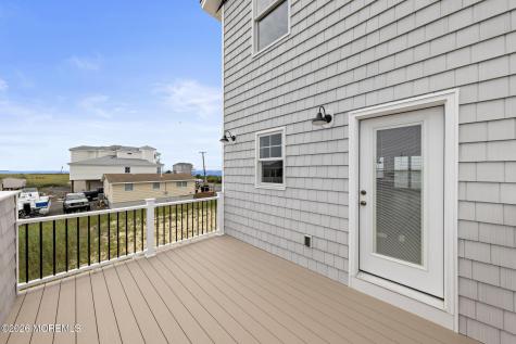 1131 S Green Street Tuckerton NJ 08087
