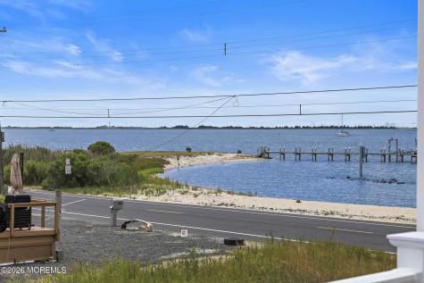 1131 S Green Street Tuckerton NJ 08087