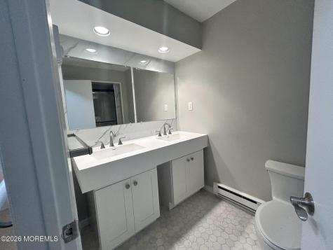 140 Amberly Drive Englishtown NJ 07726