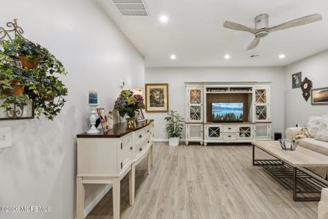 3B Greenwood Lane Whiting NJ 08759
