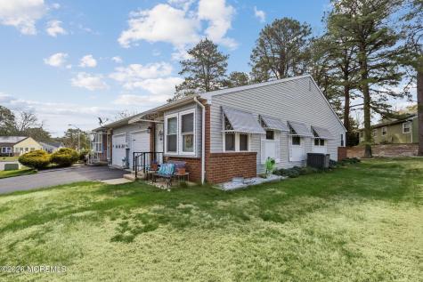 3B Greenwood Lane Whiting NJ 08759