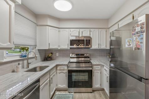 3B Greenwood Lane Whiting NJ 08759