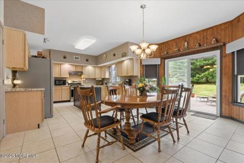 5 Hartnett Way Clarksburg NJ 08510