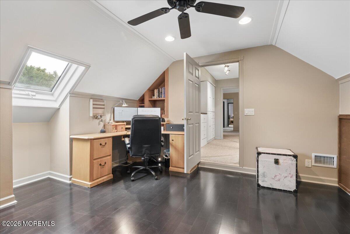 5 Hartnett Way Clarksburg NJ 08510