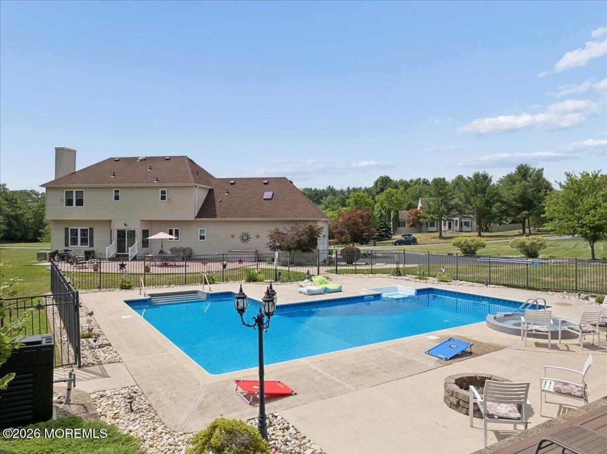 5 Hartnett Way Clarksburg NJ 08510